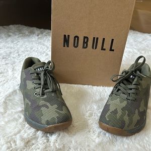 Women’s No Bull - green camp